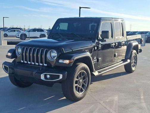 2022 Jeep Gladiator Overland