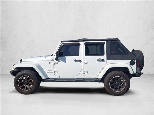 2013 Jeep Wrangler Unlimited Sahara