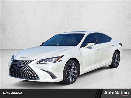 2022 Lexus ES 300h Base