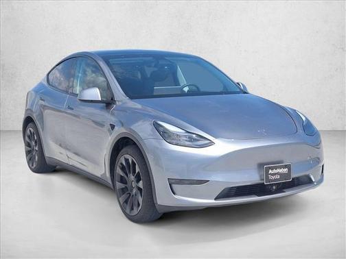 Silver/Gray 2024 Tesla Model Y Long Range Dual Motor All-Wheel Drive