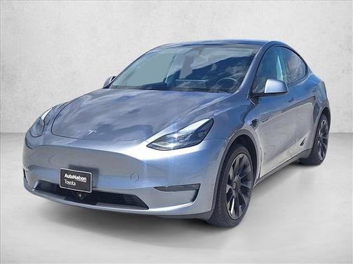 Silver/Gray 2024 Tesla Model Y Long Range Dual Motor All-Wheel Drive