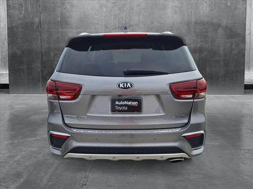 2019 Kia Sorento SX