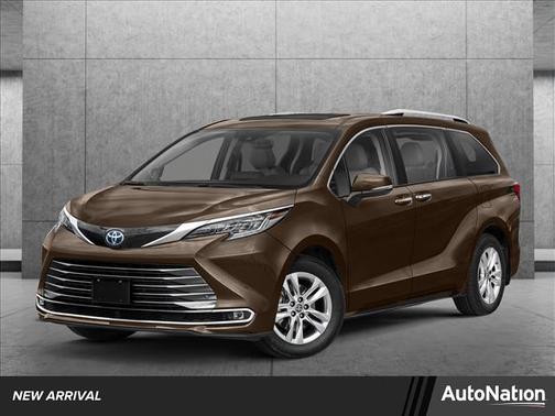 2022 Toyota Sienna Limited 7-Passenger
