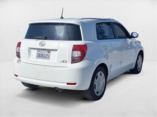 2013 Scion xD 10 Series