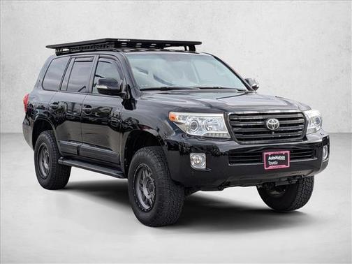 2014 Toyota Land Cruiser Base