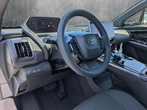 2025 Toyota bZ4X XLE