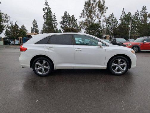 2010 Toyota Venza Base