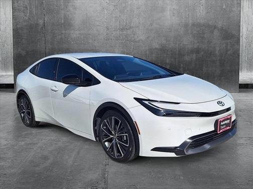 2023 Toyota Prius XLE