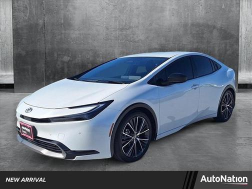 2023 Toyota Prius XLE