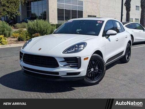 2021 Porsche Macan AWD