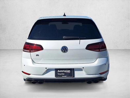 2018 Volkswagen Golf R 2.0T DSG