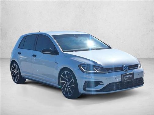2018 Volkswagen Golf R 2.0T DSG