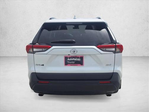 Wind Chill Pearl 2023 Toyota RAV4 XLE Premium