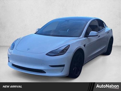 2023 Tesla Model 3 Standard Range