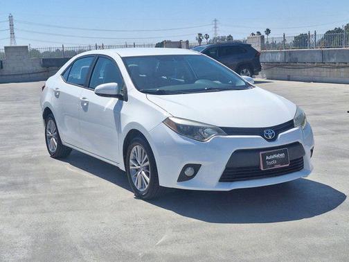 Super White 2014 Toyota Corolla LE Plus