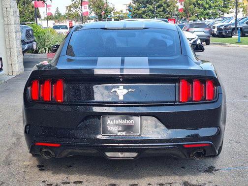2016 Ford Mustang V6