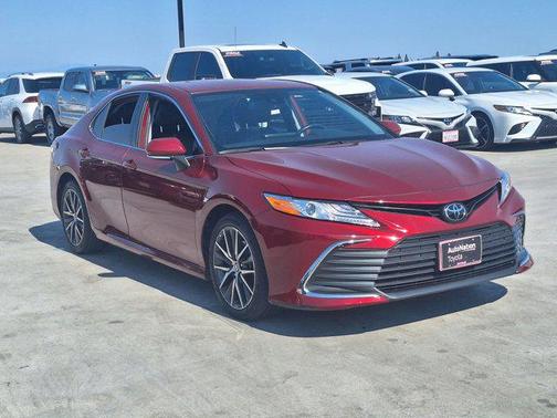 2022 Toyota Camry XLE