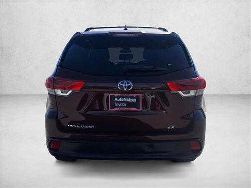 2017 Toyota Highlander LE Plus