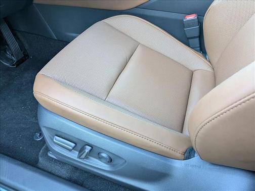 2025 Toyota Crown Signia Limited