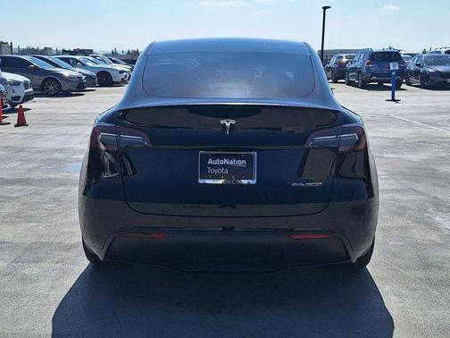 Solid Black 2022 Tesla Model Y Performance Dual Motor All-Wheel Drive