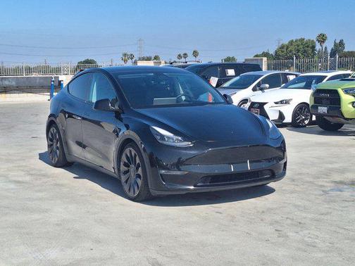 Solid Black 2022 Tesla Model Y Performance Dual Motor All-Wheel Drive