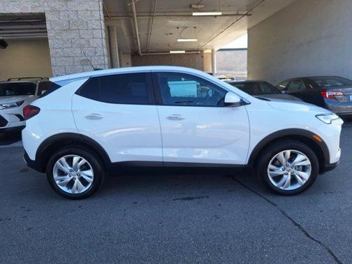 Summit White 2025 Buick Encore GX Preferred