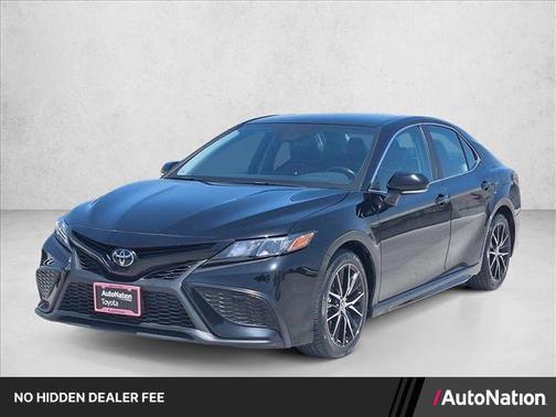 Midnight Black Metallic 2024 Toyota Camry SE