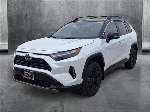 2023 Toyota RAV4 Hybrid SE