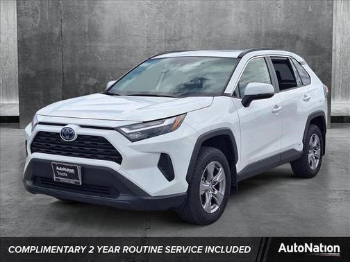 2024 Toyota RAV4 Hybrid XLE