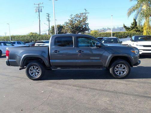 2016 Toyota Tacoma SR5