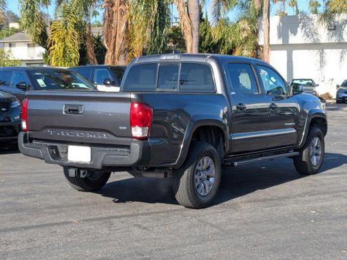 2016 Toyota Tacoma SR5