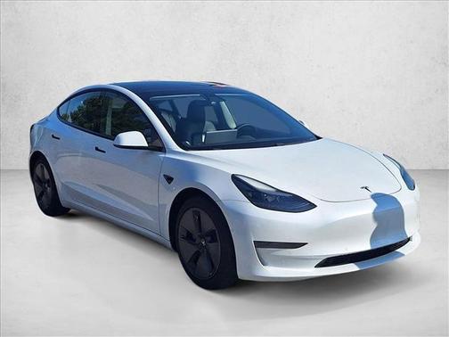2021 Tesla Model 3 Standard Range Plus