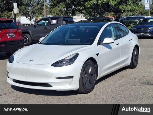 2021 Tesla Model 3 Standard Range Plus