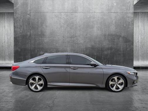 2019 Honda Accord Touring 2.0T