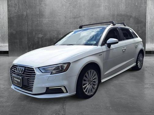 2017 Audi A3 e-tron 1.4T Premium