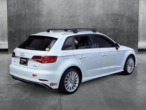 2017 Audi A3 e-tron 1.4T Premium