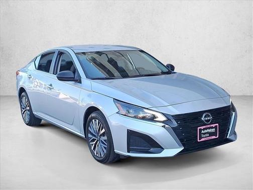 2025 Nissan Altima SV AWD