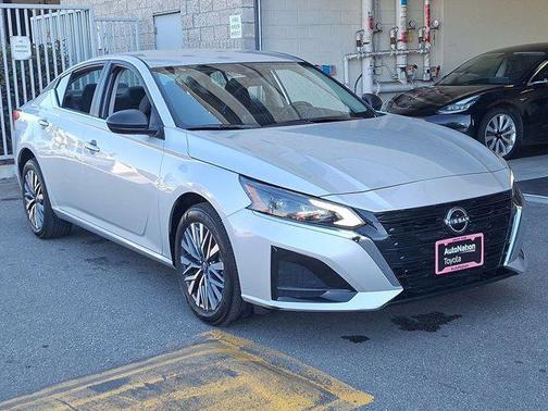 2025 Nissan Altima SV AWD