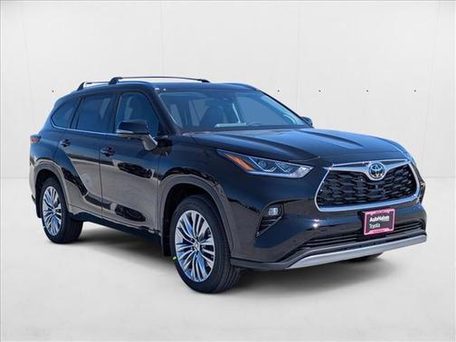 2025 Toyota Highlander Platinum