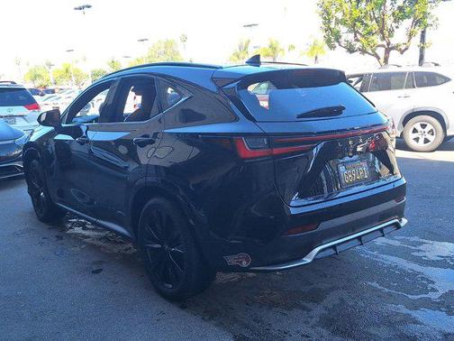 2024 Lexus NX 450h+ F SPORT Handling