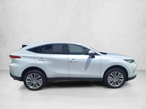 Wind Chill Pearl 2023 Toyota Venza Limited