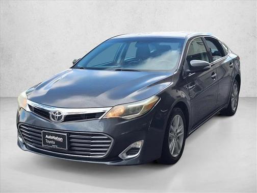 2013 Toyota Avalon XLE