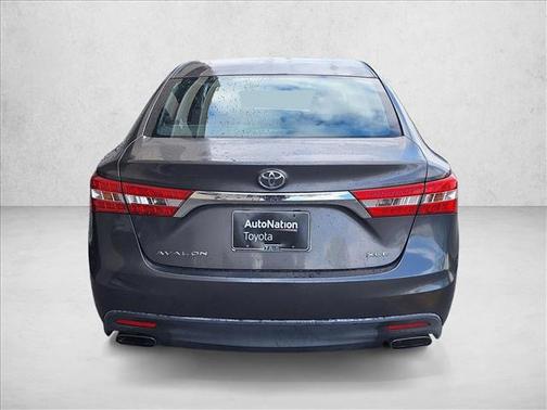 2013 Toyota Avalon XLE