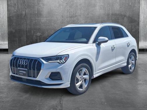 2019 Audi Q3 2.0T Premium Plus