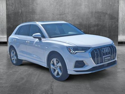 2019 Audi Q3 2.0T Premium Plus
