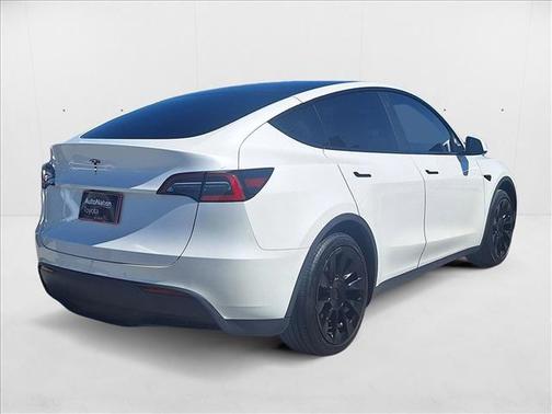 2021 Tesla Model Y Standard Range Rear-Wheel Drive