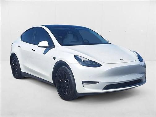 2021 Tesla Model Y Standard Range Rear-Wheel Drive
