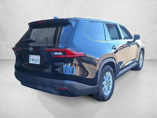 Midnight Black Metallic 2025 Toyota Grand Highlander XLE