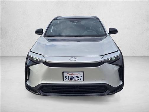 2025 Toyota bZ4X XLE