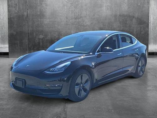 2019 Tesla Model 3 Mid Range